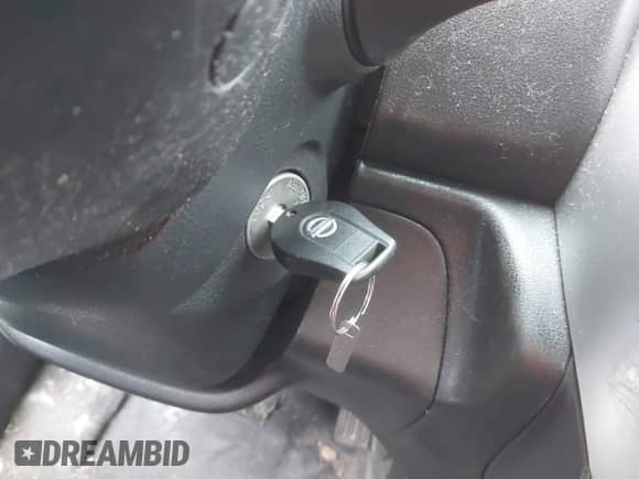 2015 Nissan Note S Plus с VIN 3N1CE2CP3FL391419, выставлен на аукционе IAAI как лот 41509097 с пробегом 121 094 миль миль и . История ставок и продаж доступна на DreamBid. Изображение 11.