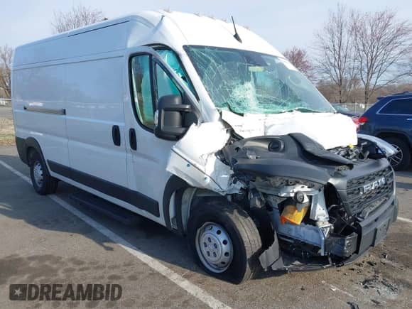 2023 Ram ProMaster Cargo с VIN 3C6LRVDGXPE577649, выставлен на аукционе IAAI как лот 41907890 с пробегом 18 929 миль миль и . История ставок и продаж доступна на DreamBid. Изображение 1.