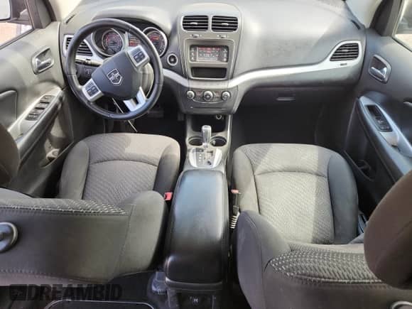 2016 Dodge Journey SXT z VIN 3C4PDCBG8GT229036, wystawiony jako Copart lot #64405185 z przebiegiem 145 438 mil mil oraz Czysty tytuł • Clean title. Historia ofert i sprzedaży dostępna na DreamBid. Obrazek 8.