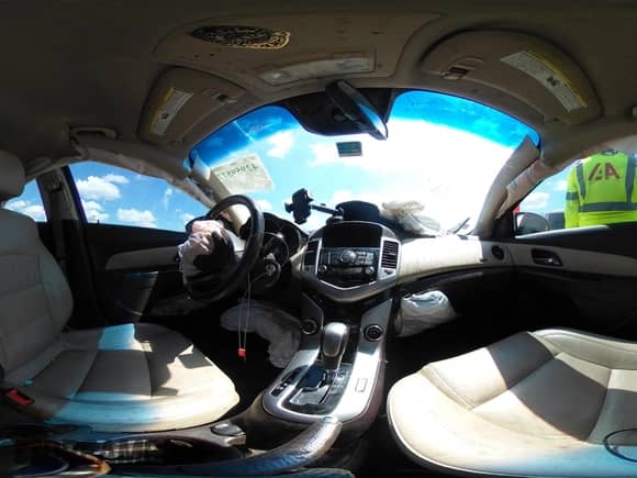 2012 Chevrolet Cruze 2LT с VIN 1G1PG5SC3C7285263, выставлен на аукционе IAAI как лот 42959577 с пробегом 174 076 миль миль и . История ставок и продаж доступна на DreamBid. Изображение 18.