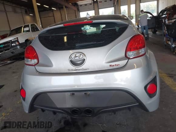 2013 Hyundai Veloster Turbo с VIN KMHTC6AEXDU145719, выставлен на аукционе IAAI как лот 43144474 с пробегом 51 191 миль миль и . История ставок и продаж доступна на DreamBid. Изображение 16.