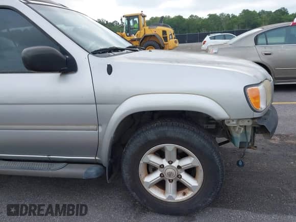 2004 Nissan Pathfinder SE with VIN JN8DR09XX4W806281, listed as a IAAI auction lot 42411982 with 259,921 mi miles and . Bid and sale history available at DreamBid. Image 13.