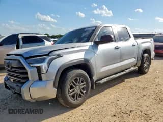 2025 Toyota Tundra SR with VIN 5TFLA5AB9SX046248, listed as a Copart auction lot 62571985 with 8,936 mi miles and Salvage title. Bid and sale history available at DreamBid. Image 1.
