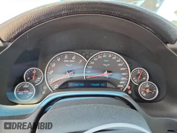 2011 Chevrolet Corvette 1LT с VIN 1G1YE2DWXB5108574, выставлен на аукционе Copart как лот 80186105 с пробегом 70 285 миль миль и Чистый • Clean title. История ставок и продаж доступна на DreamBid. Изображение 9.