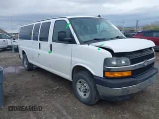 2018 Chevrolet Express Passenger LT с VIN 1GAZGPFG0J1329933, выставлен на аукционе IAAI как лот 42116300 с пробегом 114 269 миль миль и . История ставок и продаж доступна на DreamBid. Изображение 1.