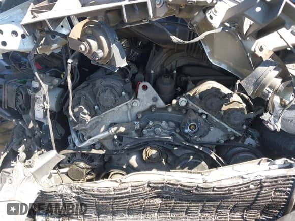 2017 Chrysler 300 S с VIN 2C3CCABGXHH664807, выставлен на аукционе IAAI как лот 42736946 с пробегом Не указан миль и . История ставок и продаж доступна на DreamBid. Изображение 10.