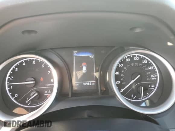 2022 Toyota Camry LE с VIN 4T1C11AK8NU658404, выставлен на аукционе Copart как лот 89670435 с пробегом 30 986 миль миль и Списание • Salvage title. История ставок и продаж доступна на DreamBid. Изображение 9.