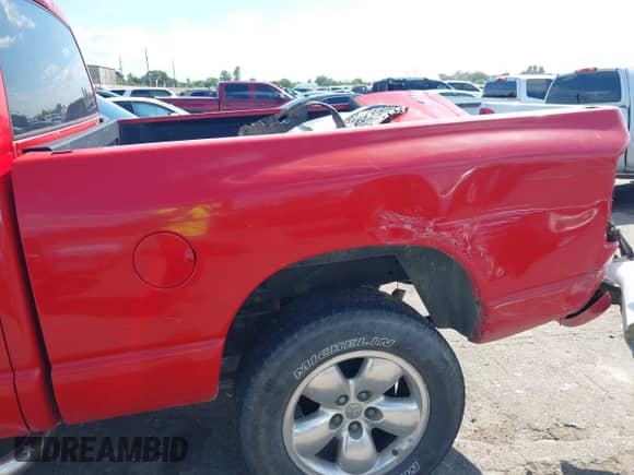 2003 Dodge 1500 ST with VIN 1D7HU18D03J615270, listed as a IAAI auction lot 43306200 with 239,246 mi miles and . Bid and sale history available at DreamBid. Image 6.
