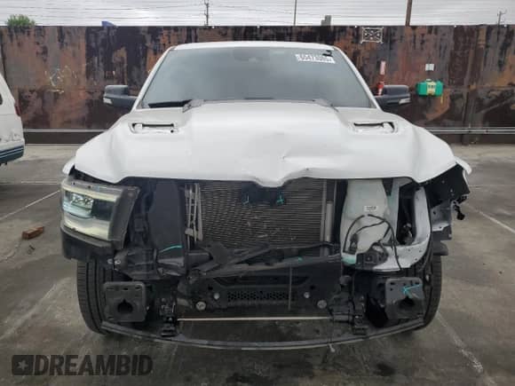 2022 Ram 1500 Laramie с VIN 1C6RREJT3NN184791, выставлен на аукционе Copart как лот 65473085 с пробегом 69 805 миль миль и Списание • Salvage title. История ставок и продаж доступна на DreamBid. Изображение 5.