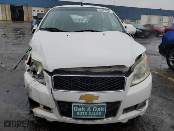 2010 Chevrolet Aveo 2LT z VIN KL1TG6DE5AB096173, wystawiony jako Copart lot #66128455 z przebiegiem 151 507 mil mil oraz Czysty tytuł • Clean title. Historia ofert i sprzedaży dostępna na DreamBid. Obrazek 5.