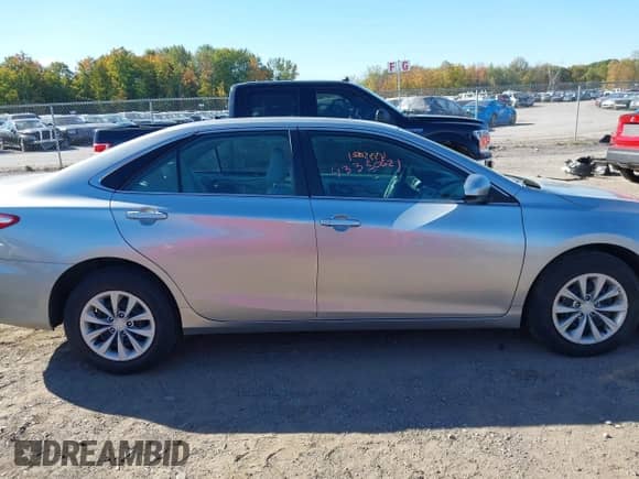 2015 Toyota Camry LE с VIN 4T4BF1FK3FR510836, выставлен на аукционе IAAI как лот 43350621 с пробегом 60 287 миль миль и . История ставок и продаж доступна на DreamBid. Изображение 14.