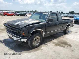 1993 Chevrolet S-10 с VIN 1GCCS19Z1P8111540, выставлен на аукционе Copart как лот 63222985 с пробегом 230 909 миль миль и Списание • Salvage title. История ставок и продаж доступна на DreamBid. Изображение 1.