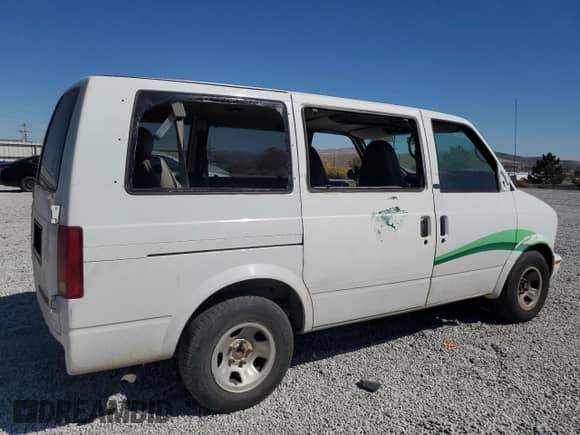 2002 Chevrolet Astro с VIN 1GNEL19X92B135138, выставлен на аукционе Copart как лот 72370314 с пробегом 269 640 миль миль и Списание • Salvage title. История ставок и продаж доступна на DreamBid. Изображение 3.