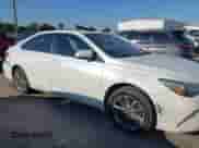 2017 Toyota Camry SE with VIN 4T1BF1FK4HU272816, listed as a IAAI auction lot 43193051 with 254,840 mi miles and . Bid and sale history available at DreamBid. Image 13.