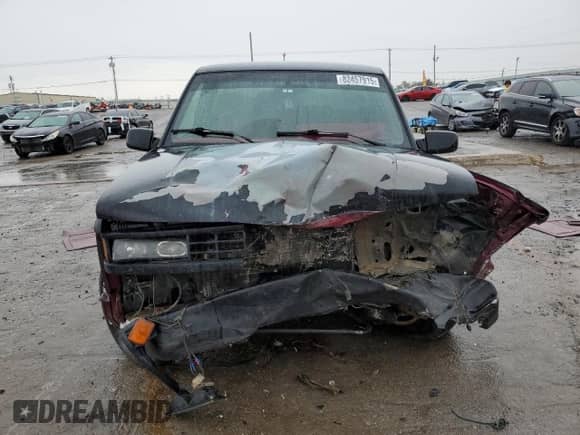 1989 Chevrolet Silverado 1500 с VIN 1GCDC14K6KZ165608, выставлен на аукционе Copart как лот 82457915 с пробегом 208 638 миль миль и Списание • Salvage title. История ставок и продаж доступна на DreamBid. Изображение 5.