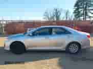 2014 Toyota Camry L with VIN 4T4BF1FK2ER440325, listed as a IAAI auction lot 41423301 with 271,563 mi miles and . Bid and sale history available at DreamBid. Image 14.