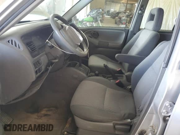 2003 Chevrolet Tracker with VIN 2CNBJ13C736952177, listed as a Copart auction lot 69860185 with 282,707 mi miles and Clean title. Bid and sale history available at DreamBid. Image 7.