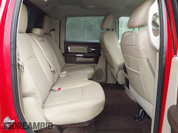 2016 Ram 1500 Laramie with VIN 1C6RR7VT8GS151571, listed as a IAAI auction lot 43373576 with 165,454 mi miles and . Bid and sale history available at DreamBid. Image 8.