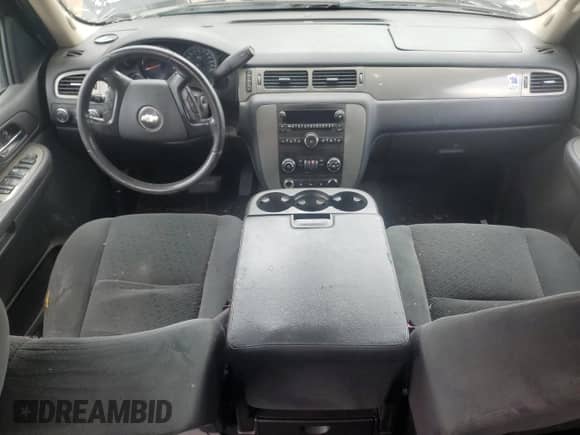 2008 Chevrolet Avalanche LTZ с VIN 3GNFK123X8G187733, выставлен на аукционе Copart как лот 66179585 с пробегом 232 280 миль миль и Списание • Salvage title. История ставок и продаж доступна на DreamBid. Изображение 8.