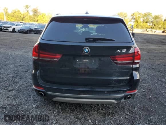 2017 BMW X5 xDrive35i с VIN 5UXKR0C30H0V74984, выставлен на аукционе Copart как лот 83763885 с пробегом 93 486 миль миль и Списание • Salvage title. История ставок и продаж доступна на DreamBid. Изображение 6.