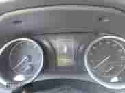 2019 Toyota Camry SE z VIN 4T1B11HK3KU197447, wystawiony jako IAAI lot #43301032 z przebiegiem 94 276 mil mil oraz . Historia ofert i sprzedaży dostępna na DreamBid. Obrazek 7.