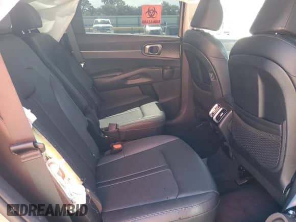 2025 Kia Sorento EX с VIN 5XYRH4JF2SG336739, выставлен на аукционе Copart как лот 62343515 с пробегом 12 531 миль миль и На запчасти • Non repairable. История ставок и продаж доступна на DreamBid. Изображение 11.