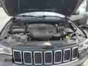 2018 Jeep Grand Cherokee Upland z VIN 1C4RJFAG4JC458661, wystawiony jako Copart lot #64367695 z przebiegiem 70 189 mil mil oraz Szkoda całkowita • Salvage title. Historia ofert i sprzedaży dostępna na DreamBid. Obrazek 12.