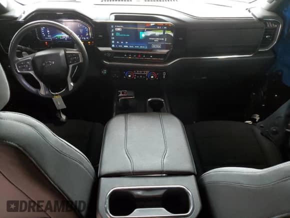 2024 Chevrolet Silverado 1500 RST с VIN 1GCPADED0RZ203915, выставлен на аукционе Copart как лот 52699745 с пробегом 11 947 миль миль и Списание • Salvage title. История ставок и продаж доступна на DreamBid. Изображение 8.