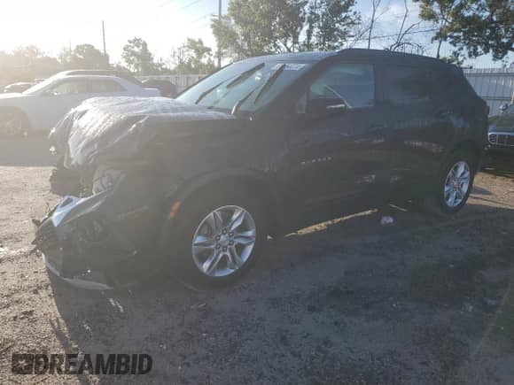 2019 Chevrolet Blazer z VIN 3GNKBBRA6KS583168, wystawiony jako Copart lot #42562645 z przebiegiem 32 488 mil mil oraz Nie do naprawy • Non repairable. Historia ofert i sprzedaży dostępna na DreamBid. Obrazek 1.