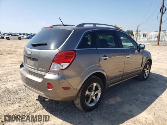 2012 Chevrolet Captiva Sport LT с VIN 3GNAL3E58CS608628, выставлен на аукционе Copart как лот 72033214 с пробегом 153 241 миль миль и Списание • Salvage title. История ставок и продаж доступна на DreamBid. Изображение 3.