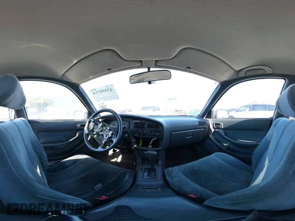 1993 Toyota Camry с VIN 4T1VK12W1PU103465, выставлен на аукционе IAAI как лот 43450714 с пробегом 385 276 миль миль и . История ставок и продаж доступна на DreamBid. Изображение 18.