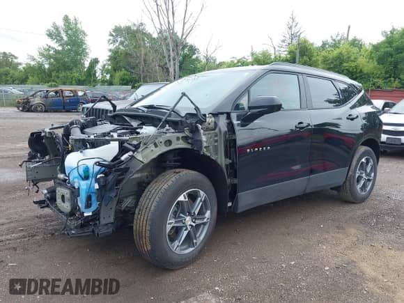 2024 Chevrolet Blazer LT with VIN 3GNKBCR4XRS233343, listed as a IAAI auction lot 42556341 with 15,658 mi miles and . Bid and sale history available at DreamBid. Image 16.