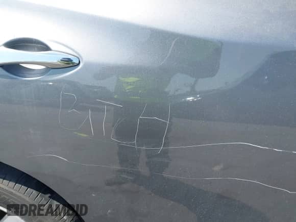 2019 Nissan Pathfinder SV with VIN 5N1DR2MM2KC606350, listed as a IAAI auction lot 41969036 with 103,478 mi miles and . Bid and sale history available at DreamBid. Image 18.