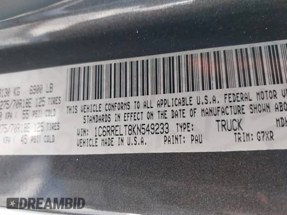 2019 Ram 1500 Rebel z VIN 1C6RRELT8KN549233, wystawiony jako IAAI lot #41830807 z przebiegiem 110 335 mil mil oraz . Historia ofert i sprzedaży dostępna na DreamBid. Obrazek 9.