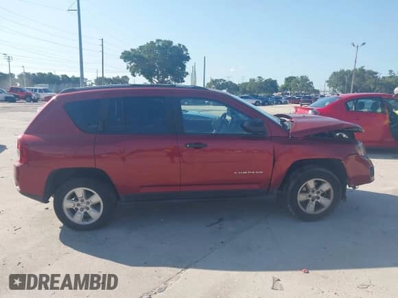2017 Jeep Compass Sport с VIN 1C4NJCBA7HD119548, выставлен на аукционе IAAI как лот 42586037 с пробегом 93 529 миль миль и . История ставок и продаж доступна на DreamBid. Изображение 13.