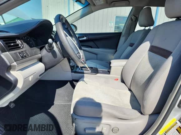 2013 Toyota Camry LE with VIN 4T4BF1FK1DR335404, listed as a Copart auction lot 82510375 with 142,397 mi miles and Salvage title. Bid and sale history available at DreamBid. Image 7.