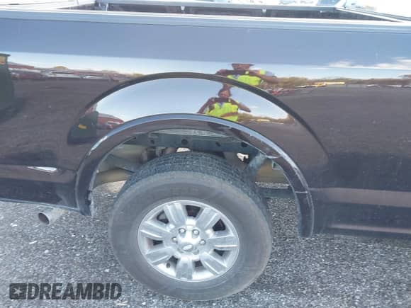 2019 Ford F-150 XL с VIN 1FTFW1E48KFA30678, выставлен на аукционе IAAI как лот 43450307 с пробегом 71 402 миль миль и . История ставок и продаж доступна на DreamBid. Изображение 6.