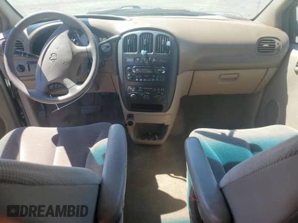 2003 Dodge Caravan SE с VIN 1D4GP24393B197661, выставлен на аукционе Copart как лот 68476634 с пробегом Не указан миль и Списание • Salvage title. История ставок и продаж доступна на DreamBid. Изображение 8.