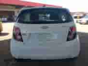 2015 Chevrolet Sonic LS с VIN 1G1JA6SH2F4196976, выставлен на аукционе IAAI как лот 43041634 с пробегом 126 713 миль миль и . История ставок и продаж доступна на DreamBid. Изображение 16.