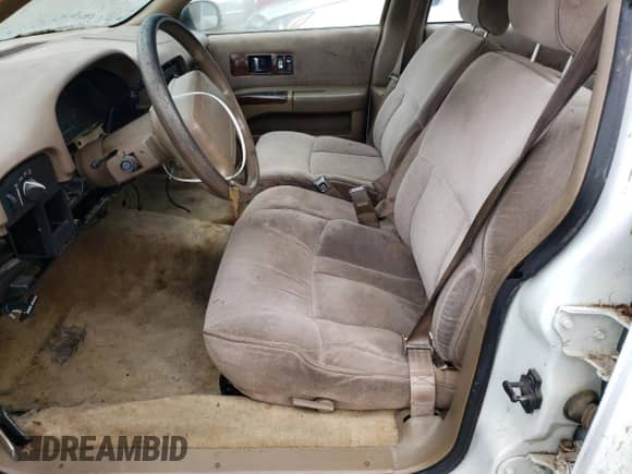 1996 Chevrolet Caprice 1SA Special Value с VIN 1G1BL52W5TR194970, выставлен на аукционе Copart как лот 83627504 с пробегом Не указан миль и Чистый • Clean title. История ставок и продаж доступна на DreamBid. Изображение 7.