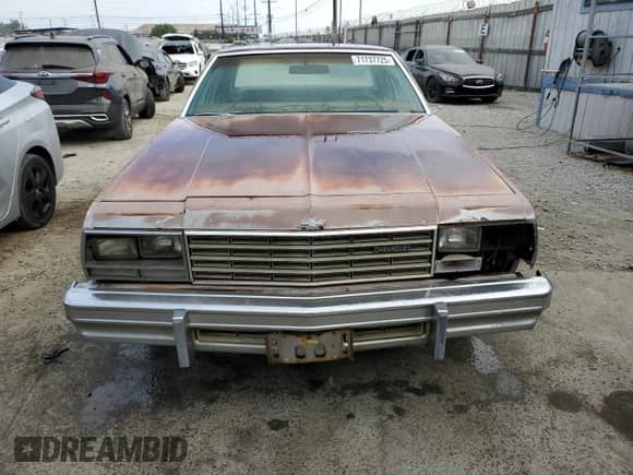1978 Chevrolet Impala с VIN 1L69U8C118795, выставлен на аукционе Copart как лот 71737725 с пробегом 42 927 миль миль и Списание • Salvage title. История ставок и продаж доступна на DreamBid. Изображение 5.