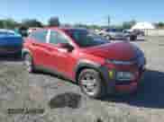 2021 Hyundai Kona SE с VIN KM8K12AA8MU706071, выставлен на аукционе Copart как лот 84789345 с пробегом 47 512 миль миль и Списание • Salvage title. История ставок и продаж доступна на DreamBid. Изображение 4.