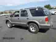 1999 Chevrolet Blazer LT с VIN 1GNCS13W2X2190158, выставлен на аукционе Copart как лот 70220585 с пробегом 205 263 миль миль и Списание • Salvage title. История ставок и продаж доступна на DreamBid. Изображение 2.