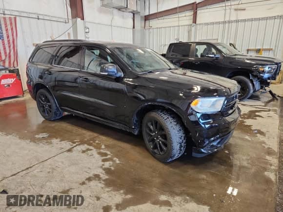 2018 Dodge Durango GT z VIN 1C4RDJDG9JC115835, wystawiony jako Copart lot #71180495 z przebiegiem 116 551 mil mil oraz Nie do naprawy • Non repairable. Historia ofert i sprzedaży dostępna na DreamBid. Obrazek 4.