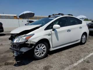 2015 Toyota Prius Advanced z VIN JTDKN3DP8F3068301, wystawiony jako Copart lot #67688715 z przebiegiem 192 321 mil mil oraz Szkoda całkowita • Salvage title. Historia ofert i sprzedaży dostępna na DreamBid. Obrazek 1.
