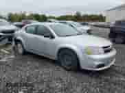 2011 Dodge Avenger Express z VIN 1B3BD4FBXBN579325, wystawiony jako Copart lot #84595305 z przebiegiem 167 905 mil mil oraz Szkoda całkowita • Salvage title. Historia ofert i sprzedaży dostępna na DreamBid. Obrazek 4.