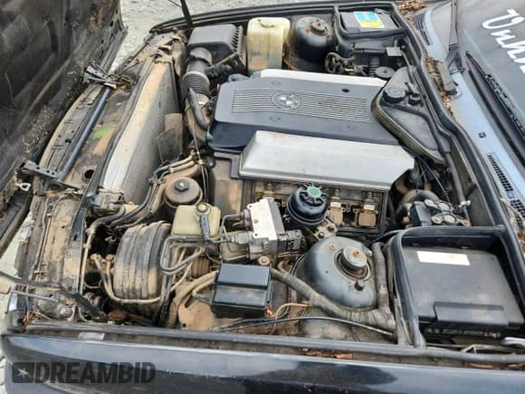 1995 BMW 5 Series с VIN WBAHE6323SGF32776, выставлен на аукционе Copart как лот 68162405 с пробегом 226 425 миль миль и Списание • Salvage title. История ставок и продаж доступна на DreamBid. Изображение 11.