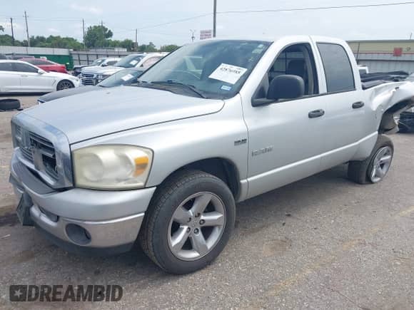 2008 Dodge 1500 SLT with VIN 1D7HA18278S555299, listed as a IAAI auction lot 42876985 with 181,090 mi miles and . Bid and sale history available at DreamBid. Image 17.