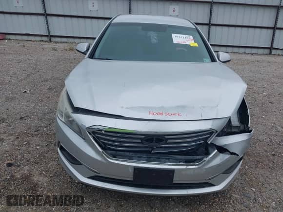 2017 Hyundai Sonata SE с VIN 5NPE24AF4HH564632, выставлен на аукционе IAAI как лот 39352105 с пробегом 120 444 миль миль и . История ставок и продаж доступна на DreamBid. Изображение 10.