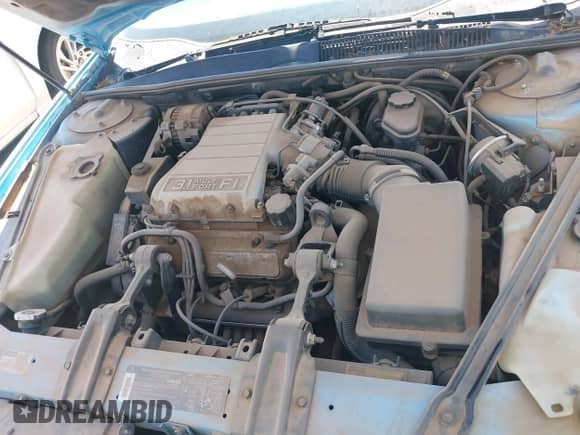 1992 Chevrolet Lumina z VIN 2G1WL54T8N1112827, wystawiony jako IAAI lot #42874561 z przebiegiem 199 022 mil mil oraz . Historia ofert i sprzedaży dostępna na DreamBid. Obrazek 10.